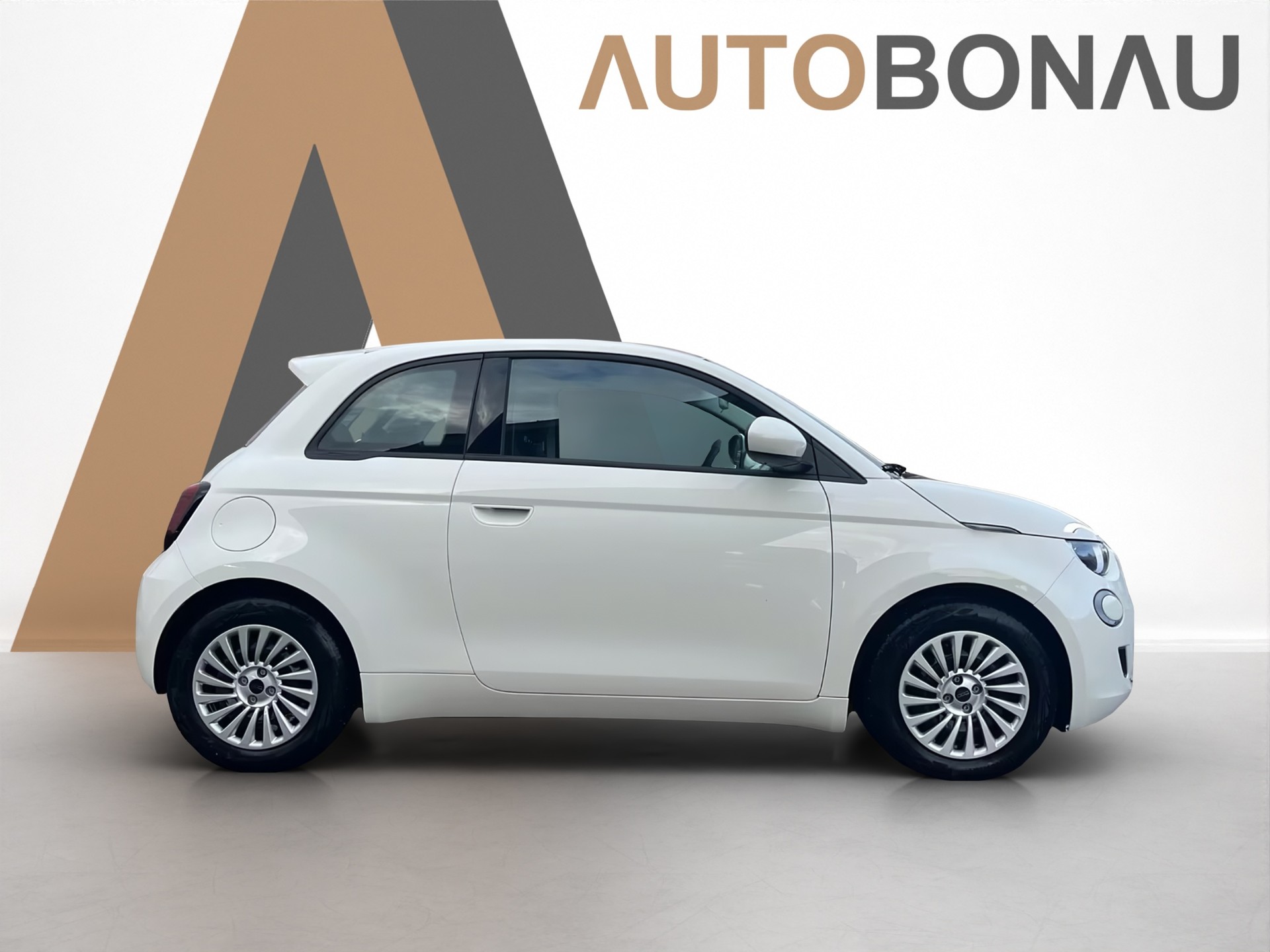 FIAT 500 Electric Cult 320KM-image-5