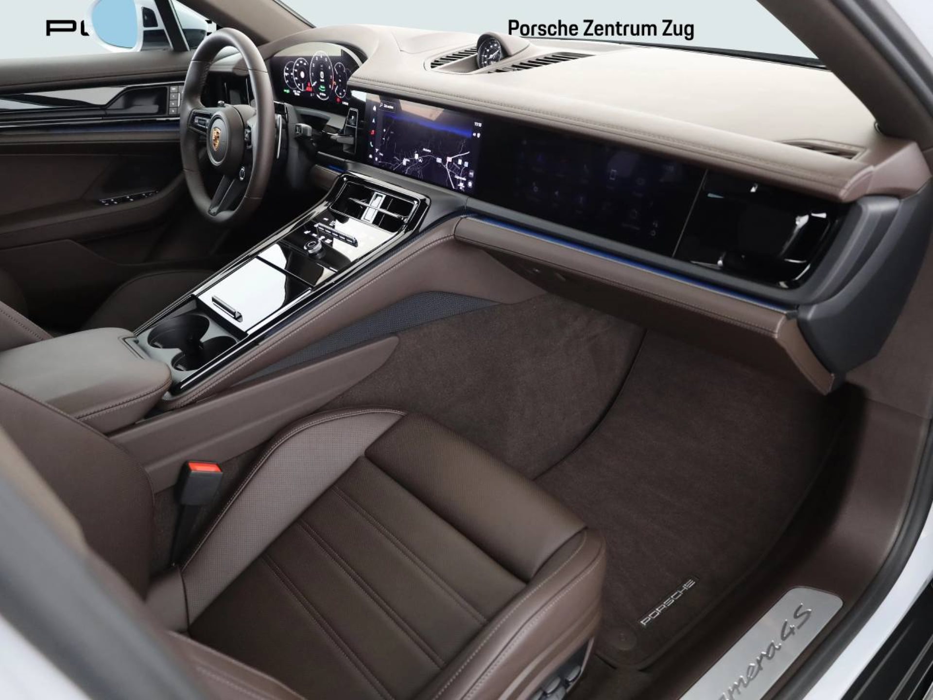 PORSCHE Panamera 4S E-Hybrid-image-8