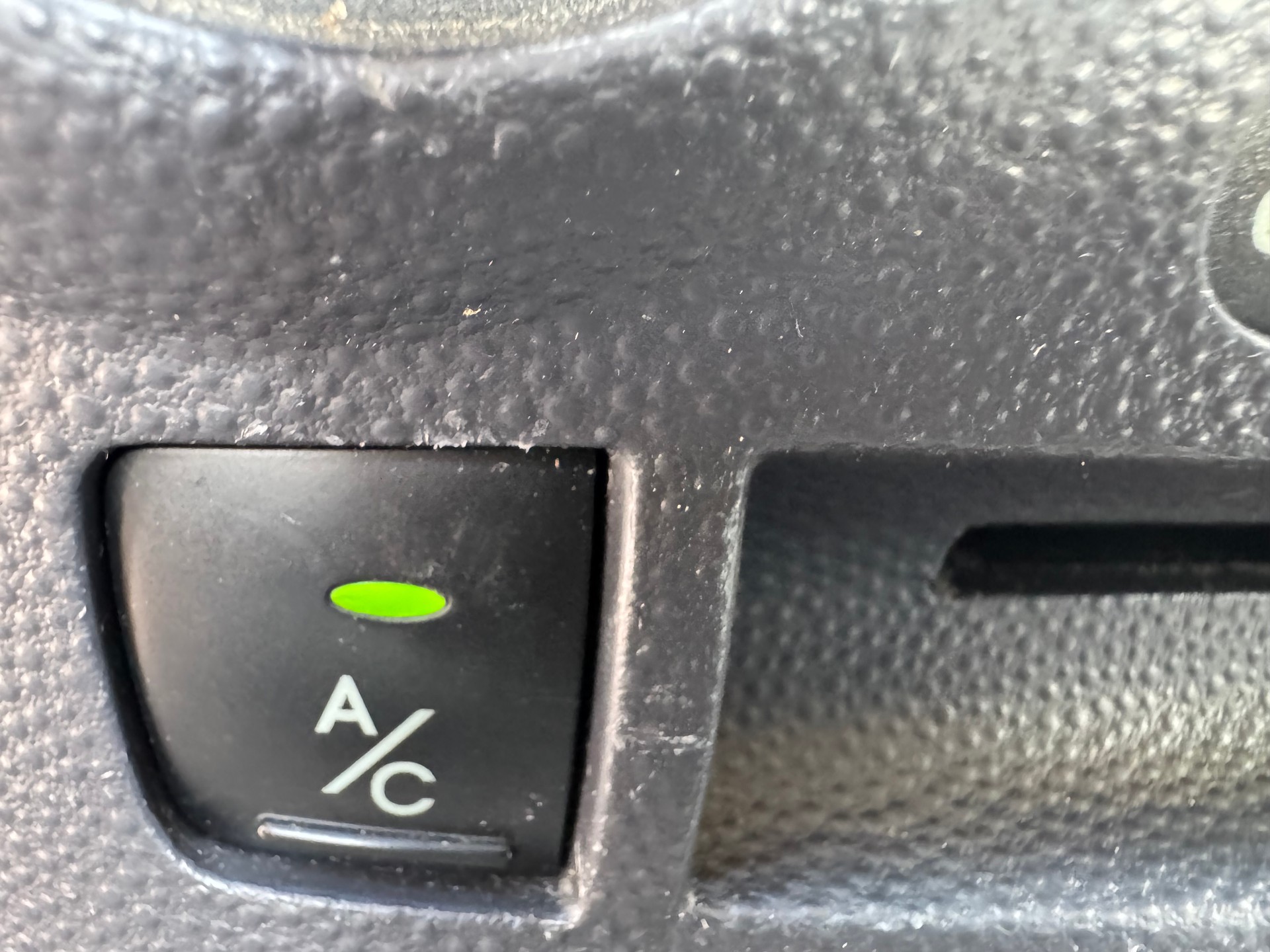 KIA Picanto 1.1 Style-image-5
