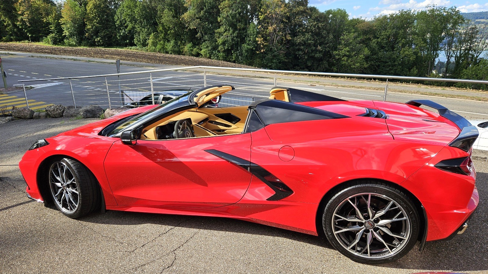 CHEVROLET CORVETTE C8 Stingray Cabriolet-showroom-element-2