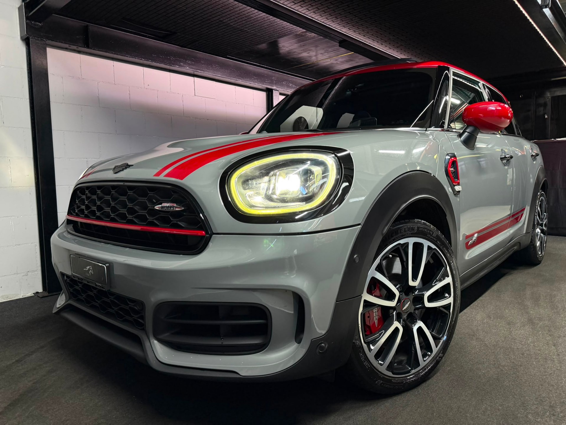 MINI Countryman John Cooper Works ALL4 Steptronic / Ch-Auto / Panoramadach / Driving Assistant / Harman-Kardon /-image-1