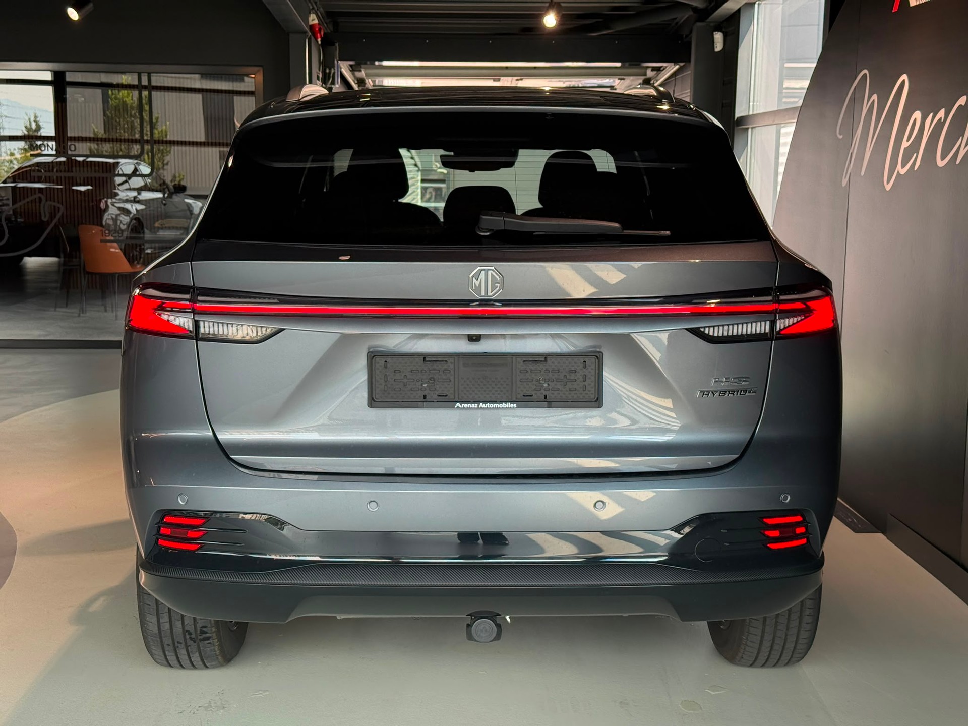 MG HS 1.5 T HEV Luxury-image-5
