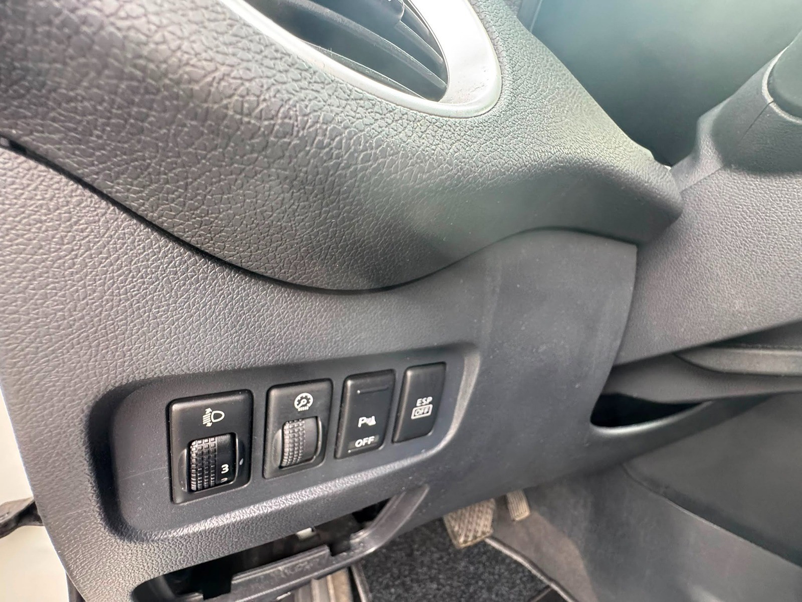 RENAULT Koleos 2.0 dCi Dynamique 4x4 Automatic-image-14