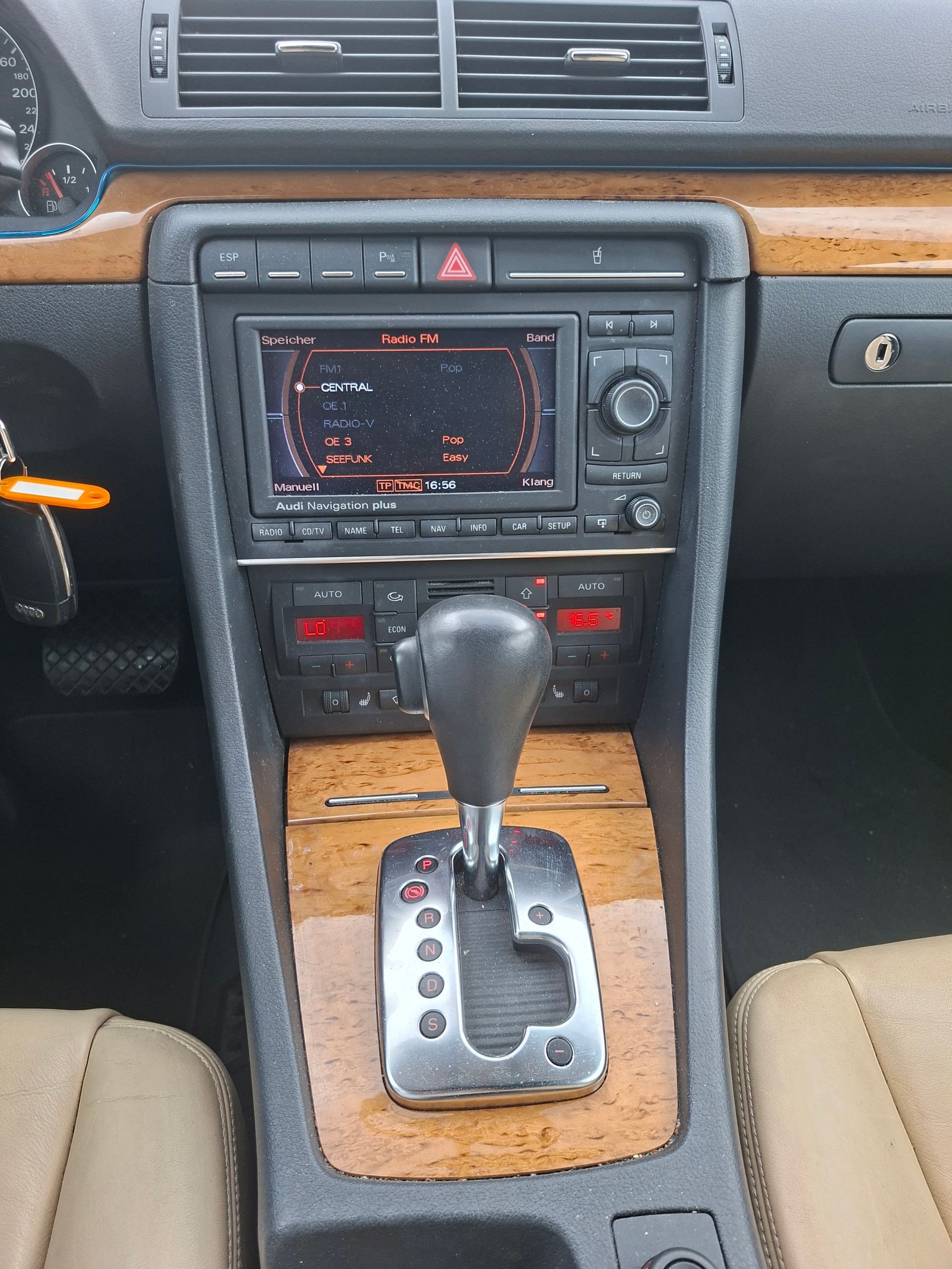 AUDI A4 B7 Limousine 3.2 FSI multitronic-image-8