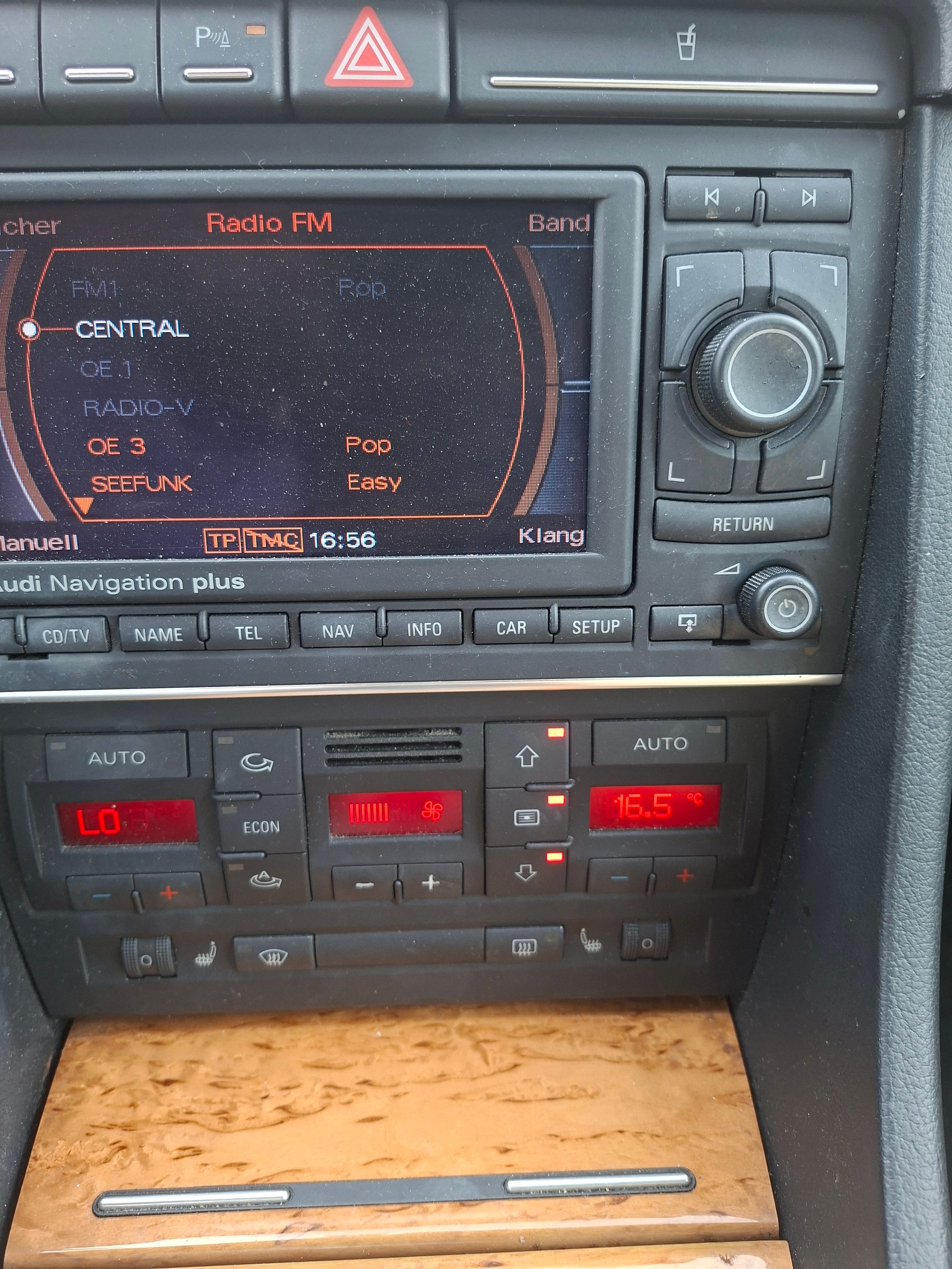 AUDI A4 B7 Limousine 3.2 FSI multitronic-image-14