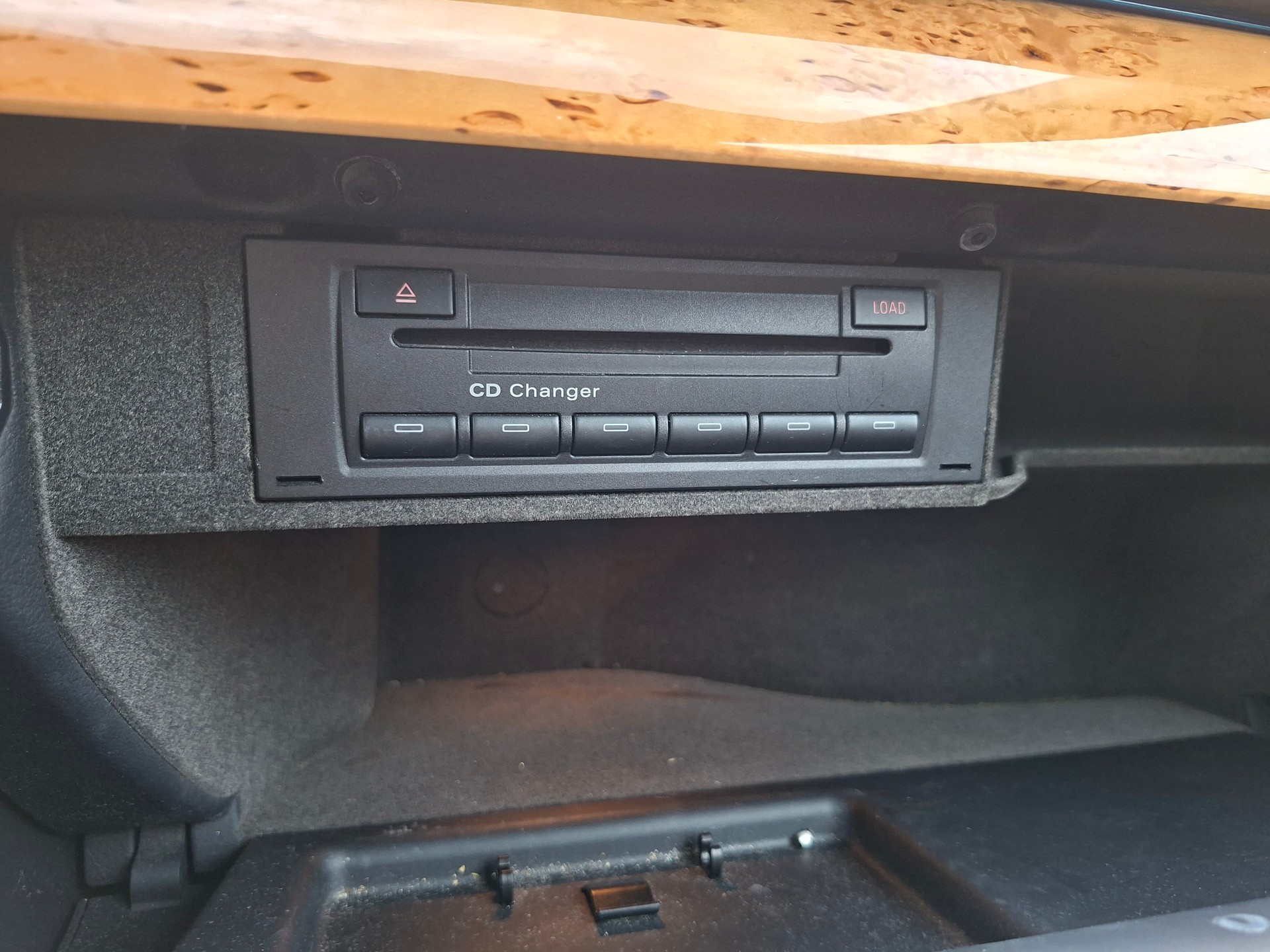 AUDI A4 B7 Limousine 3.2 FSI multitronic-image-11