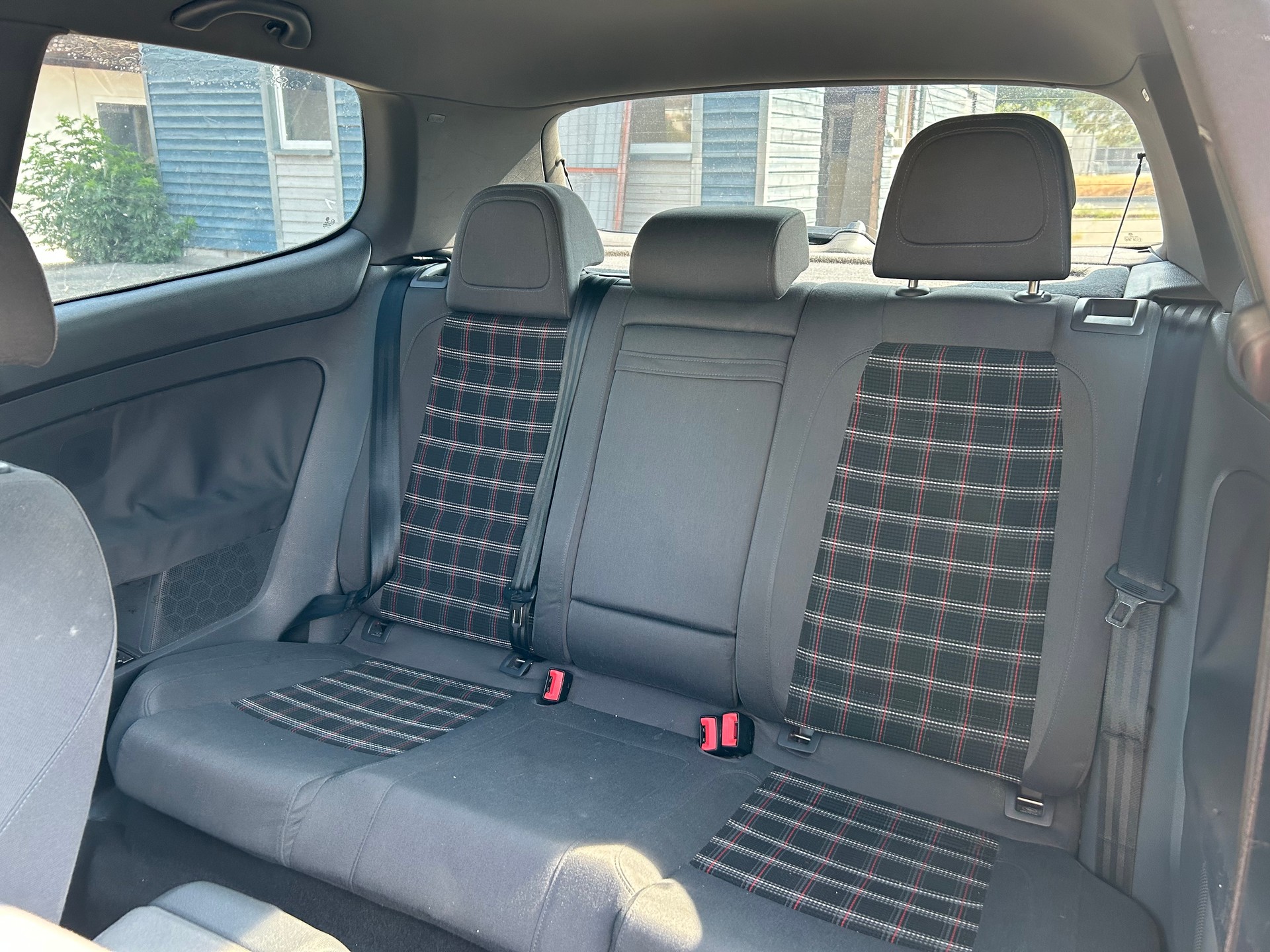 VW Golf 2.0 TFSI GTI-image-7