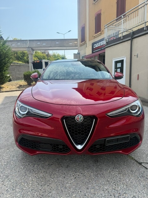 ALFA ROMEO Stelvio 2.0 6C Villa D'este Q4 Automatic-showroom-element-1
