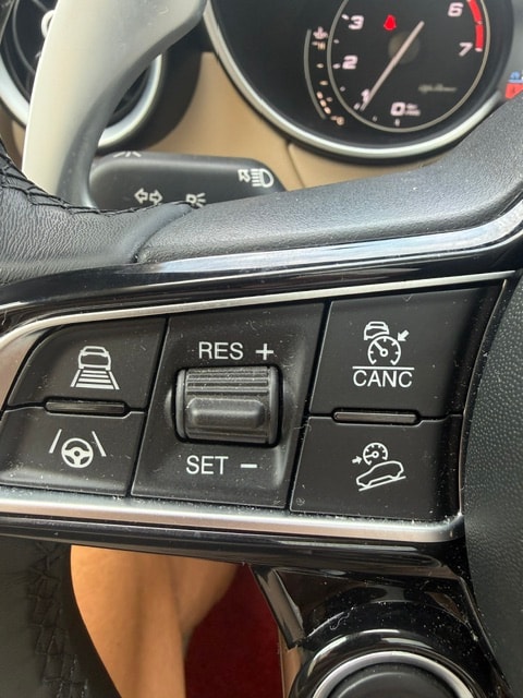 ALFA ROMEO Stelvio 2.0 6C Villa D'este Q4 Automatic-image-16