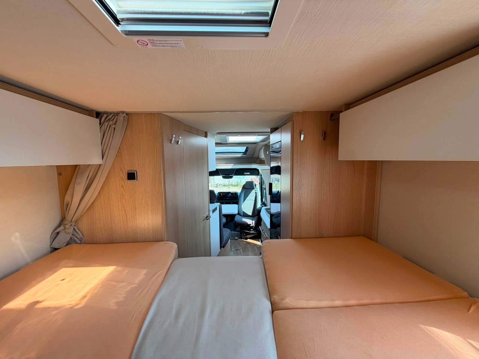 MERCEDES-BENZ ***HYMER BMC 580MC***AUTOMAT 9G-TRONIC ***170PS***LÄNGSBETT***NEUWERTIGER-ZUSTAND***VOLL-LED-SCHEINWERFER***-image-23