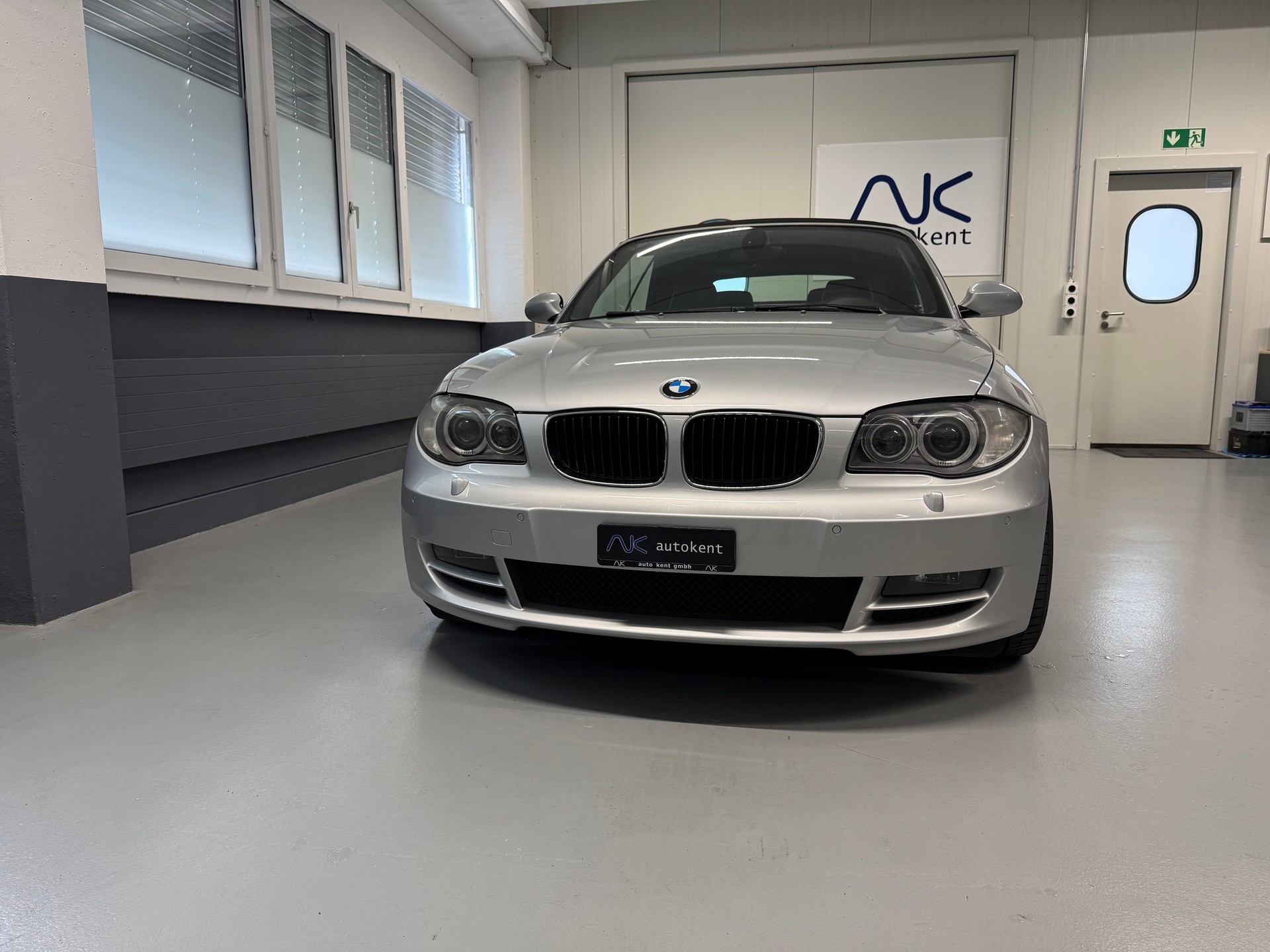 BMW 125i Cabrio Steptronic-image-8