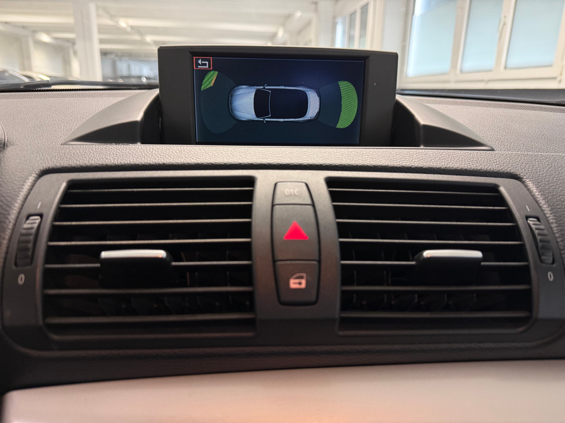 BMW 125i Cabrio Steptronic-image-16