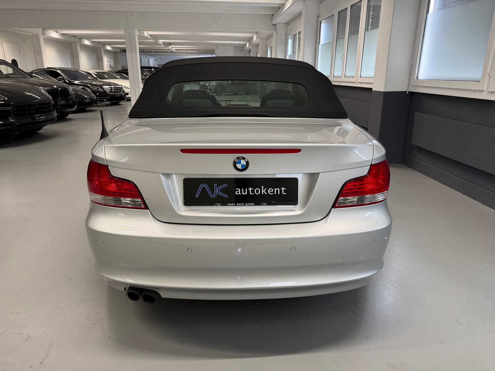 BMW 125i Cabrio Steptronic-image-11