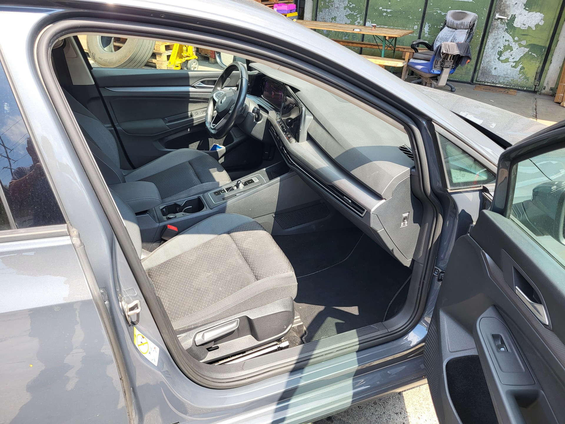 VW Golf 1.5 eTSI mHEV ACT Style DSG-image-6