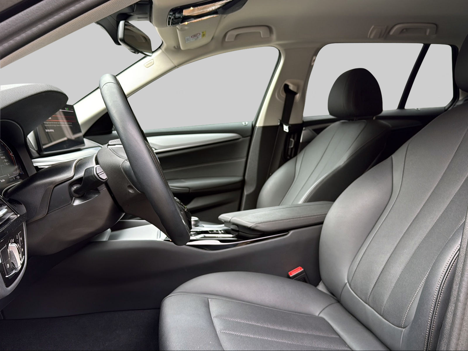 BMW 520d xDrive 48V Touring Steptronic-image-6