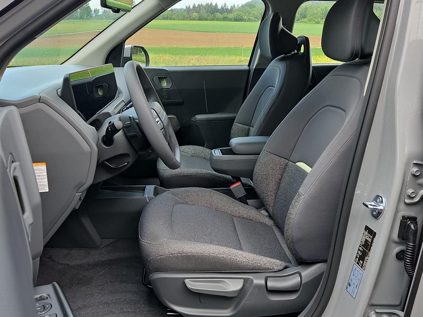 KIA EV2 61 kWh Air 5P-image-6