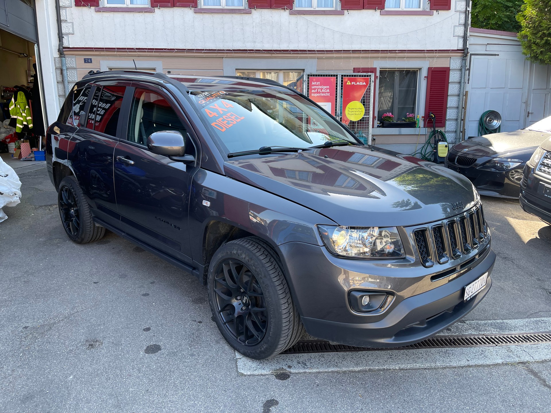 JEEP Compass 2.2 CRD Limited-image-1