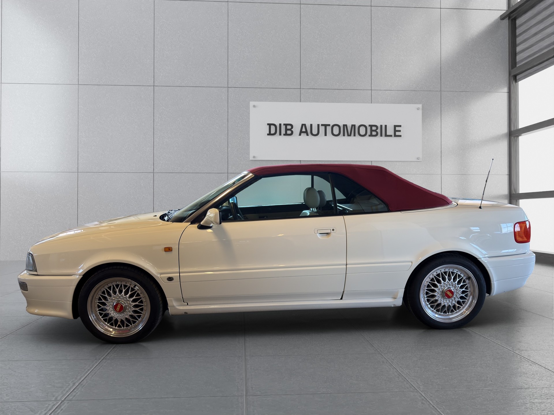 AUDI Cabriolet 2.8 E*174 PS*EXKLUSIVE FAHRZEUG*TOP ZUSTAND*NUR 85000 KM*-image-12