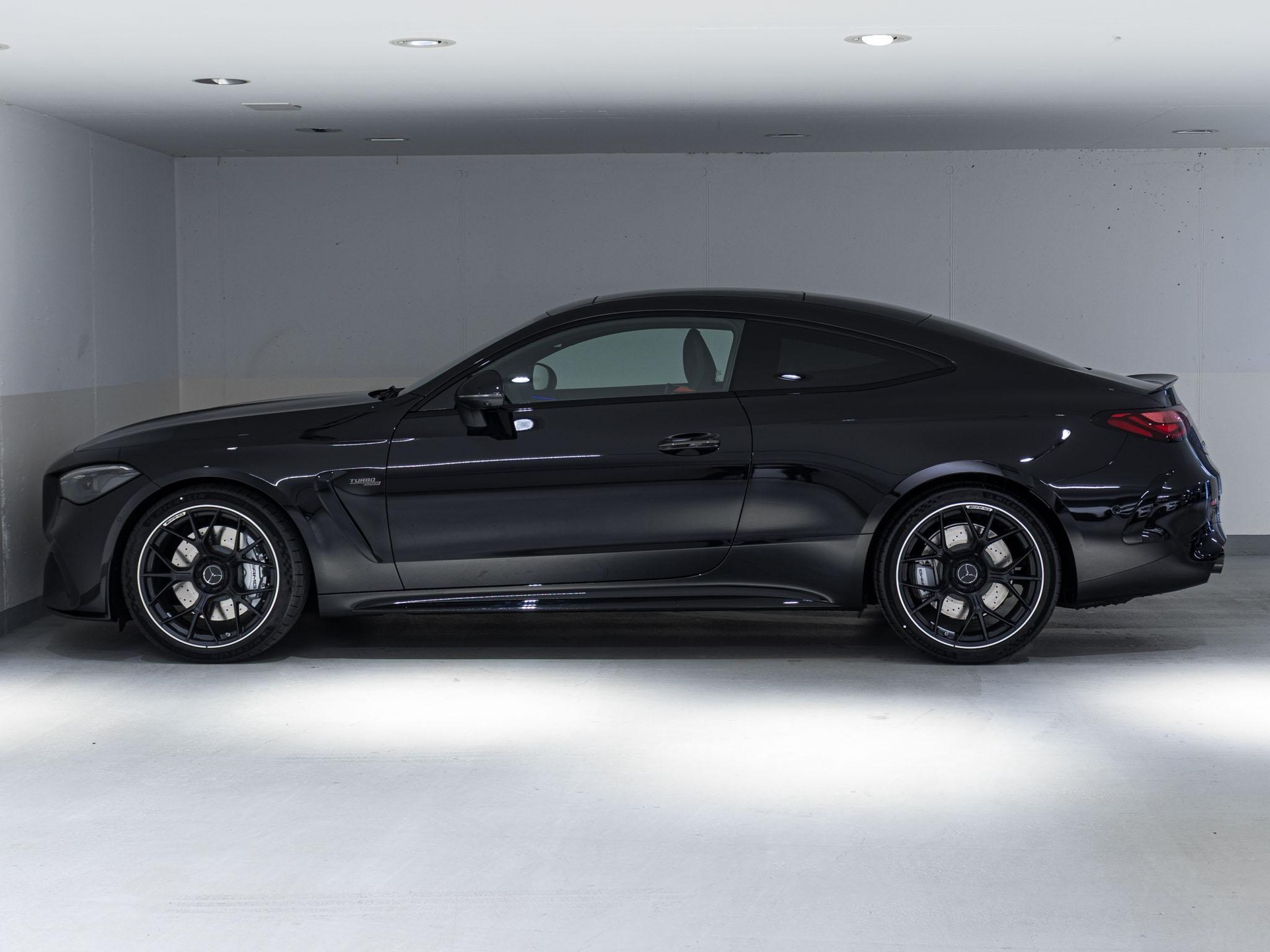 MERCEDES-BENZ CLE 53 AMG 4MATIC+ Coupé-image-4