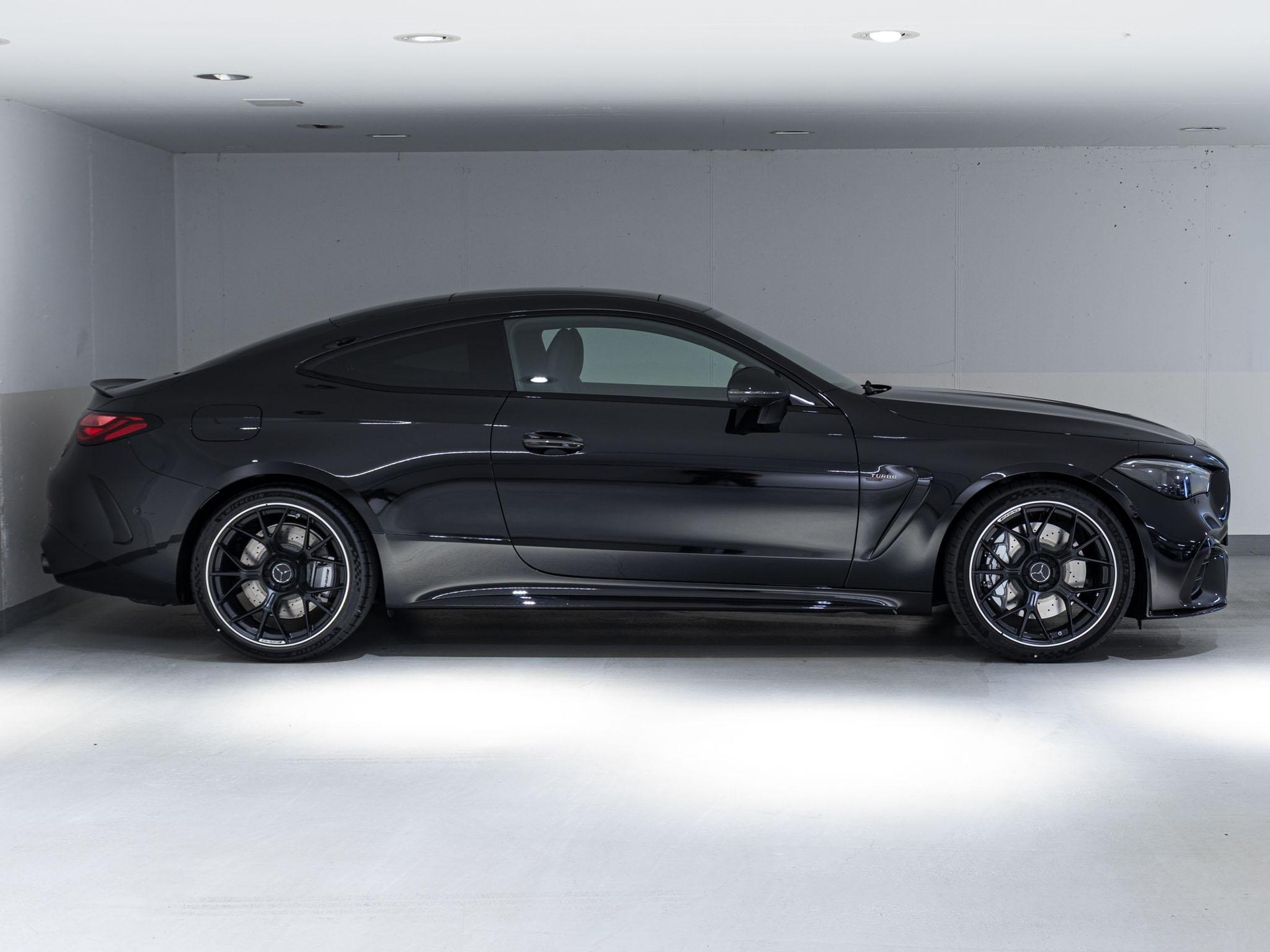 MERCEDES-BENZ CLE 53 AMG 4MATIC+ Coupé-image-1