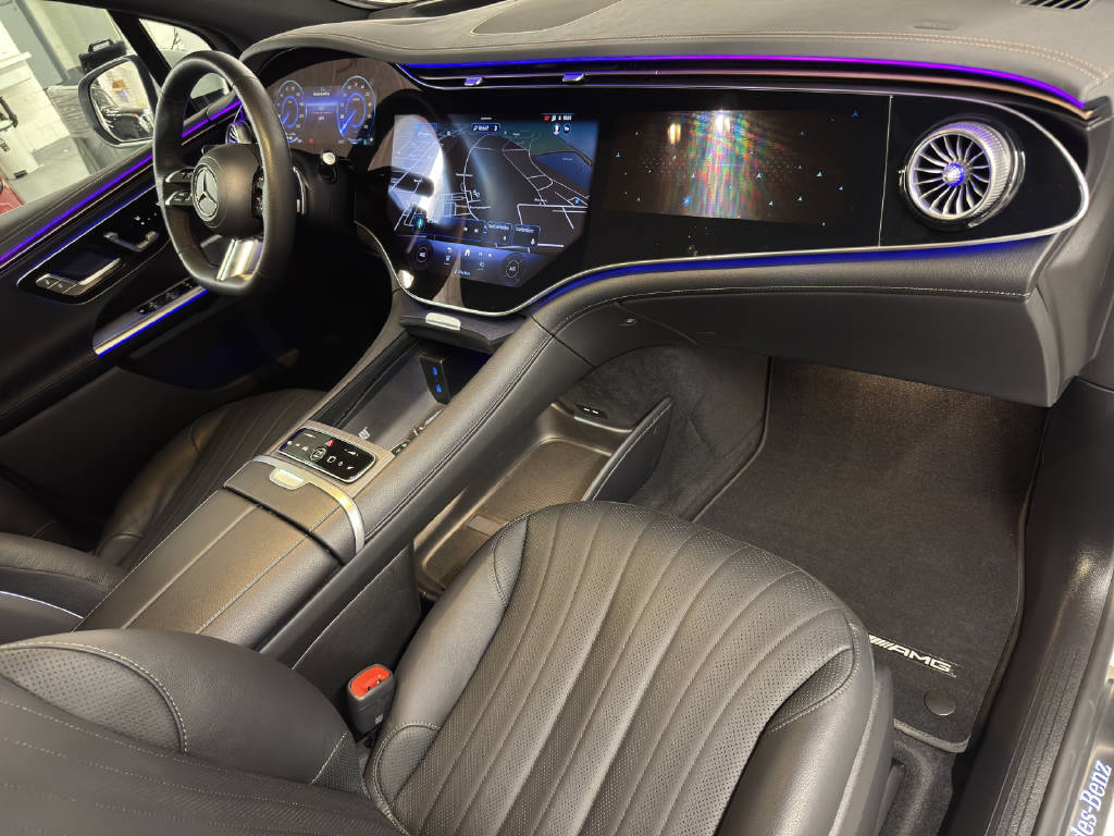 MERCEDES-BENZ EQE 500 SUV AMG Line 4Matic-image-10