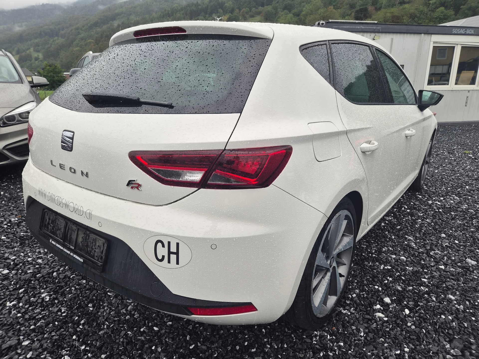 SEAT Leon 1.8 TSI FR DSG-image-7