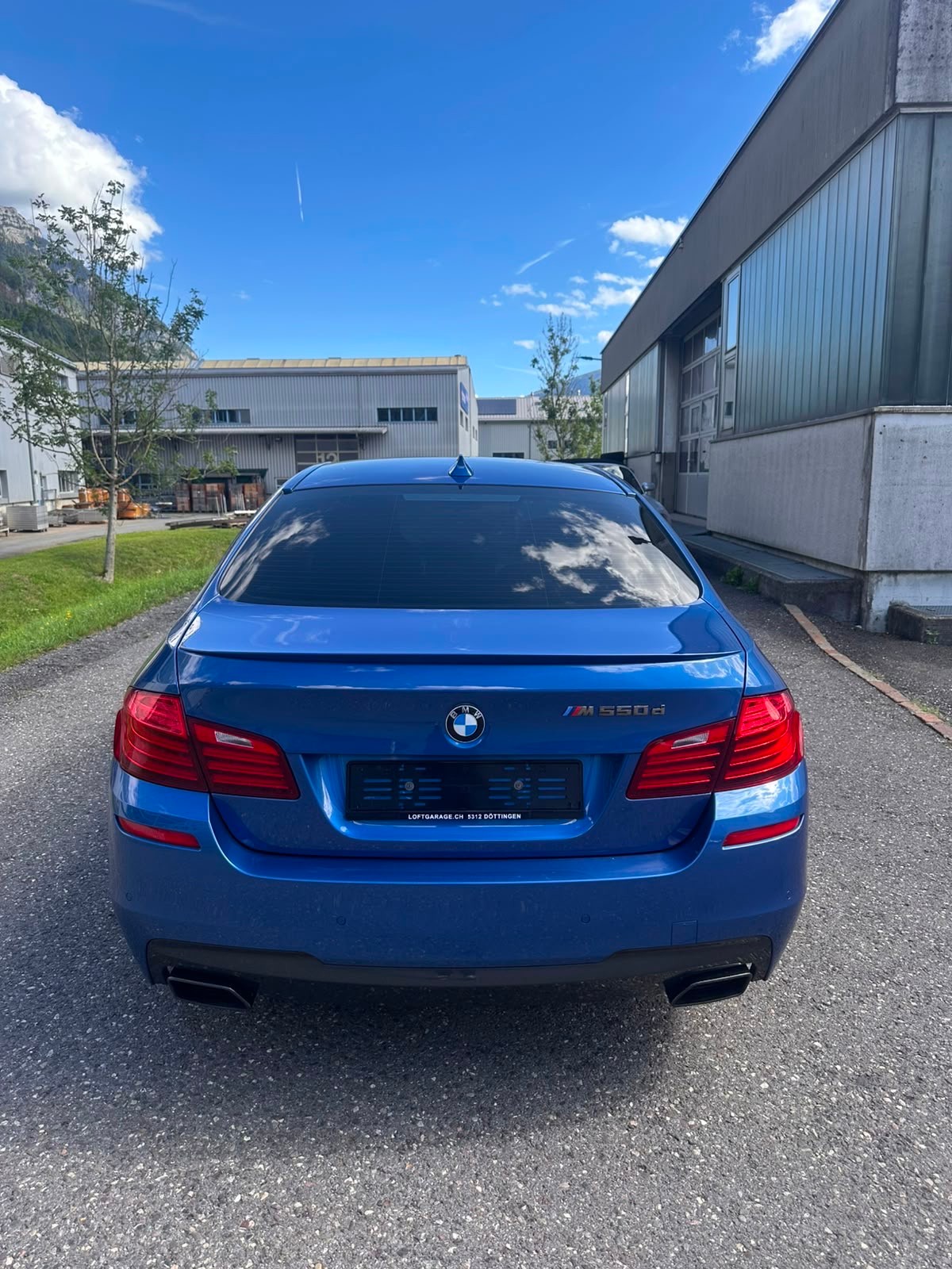 BMW M550d xDrive Steptronic-image-17
