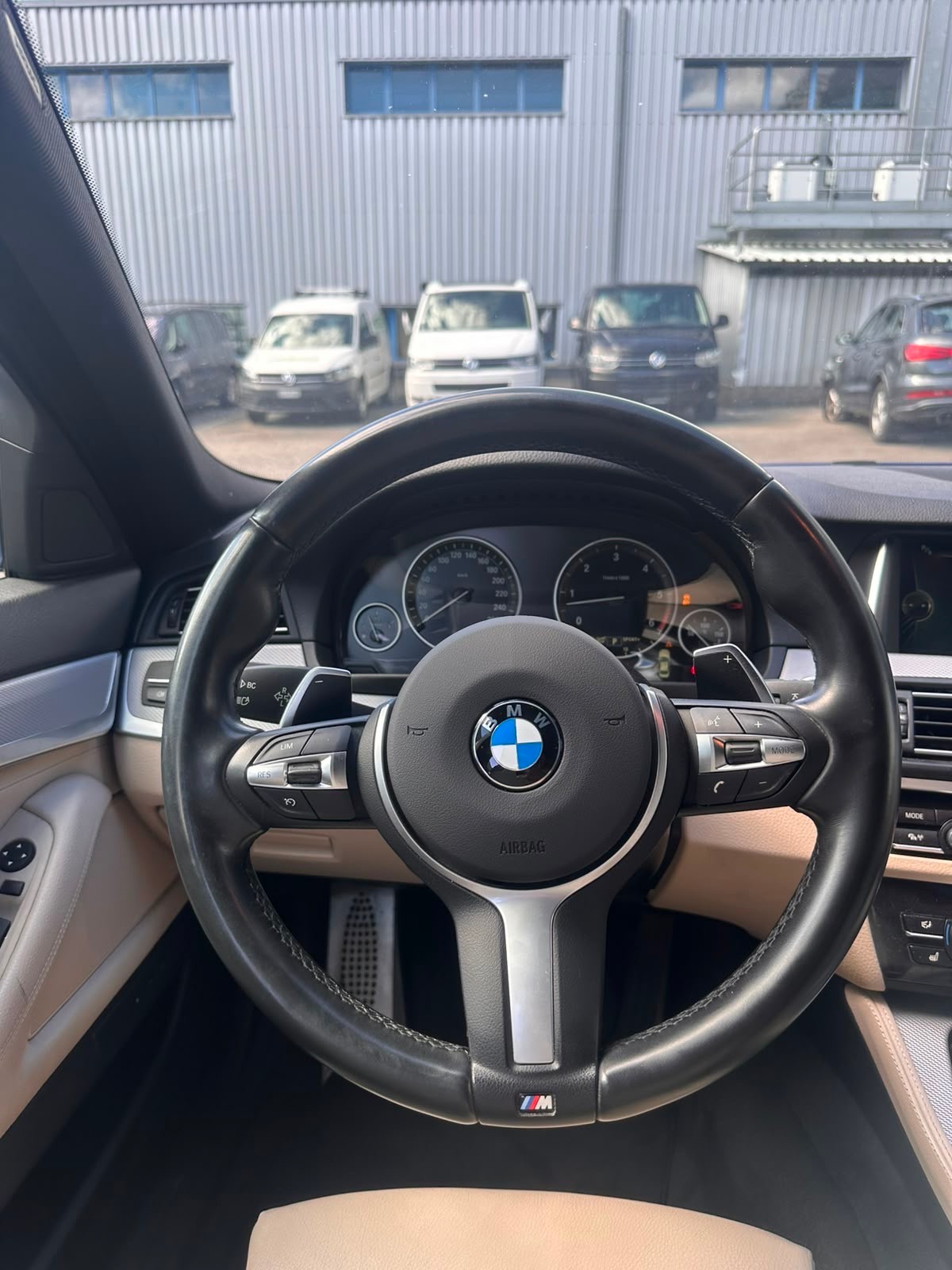 BMW M550d xDrive Steptronic-image-7