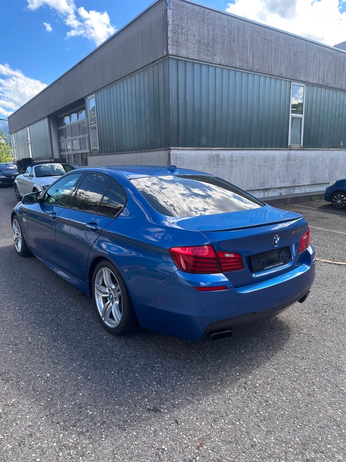 BMW M550d xDrive Steptronic-image-15