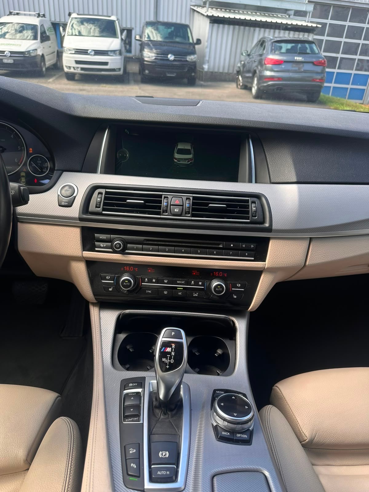 BMW M550d xDrive Steptronic-image-9