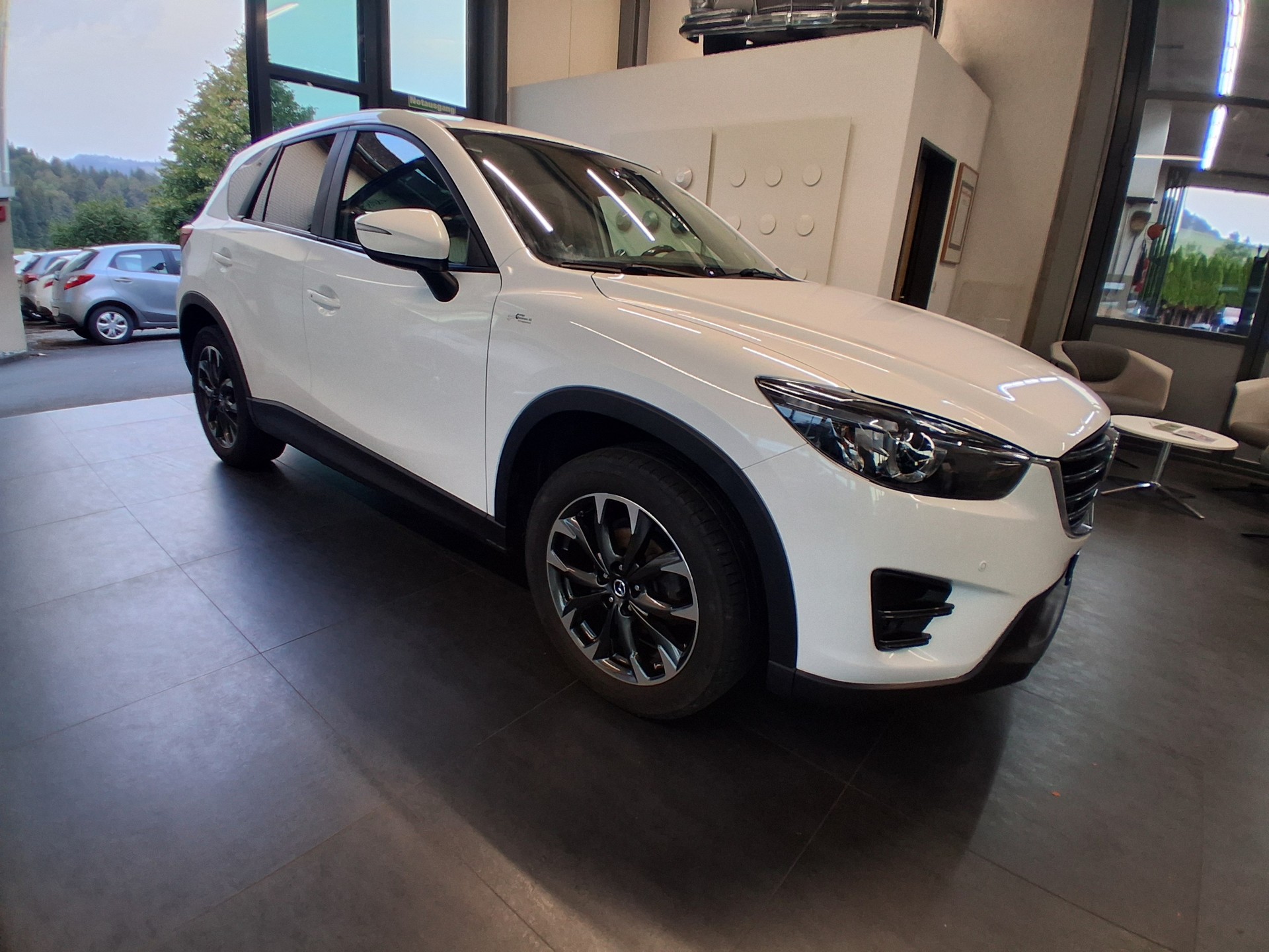 MAZDA CX-5 2.0 Revolution AWD-image-1