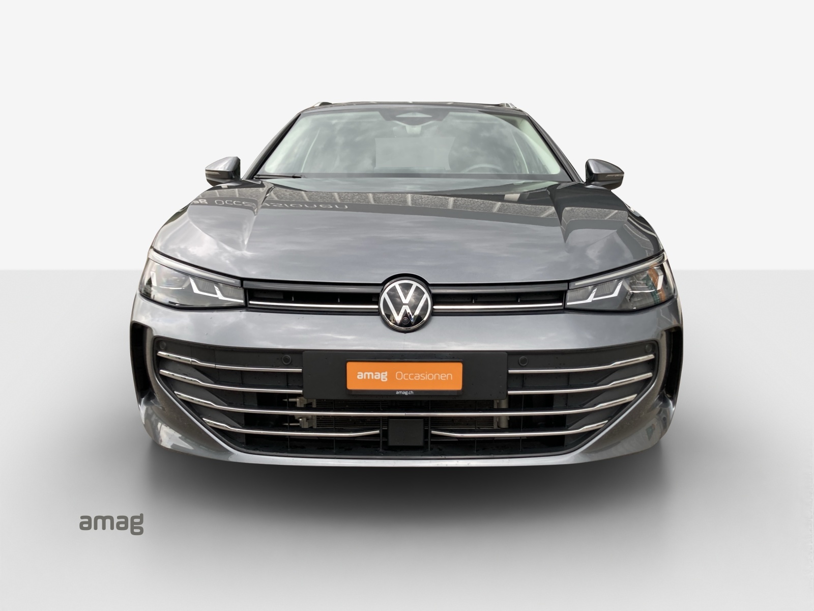 VW Passat Variant 2.0 TDI evo Business 4 Motion DSG-image-6