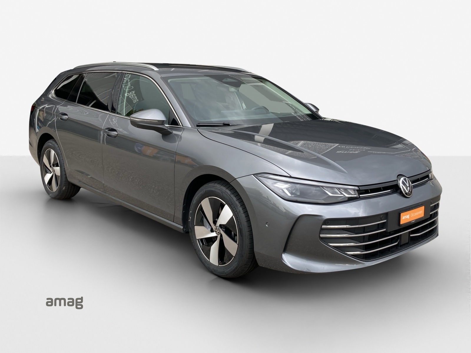 VW Passat Variant 2.0 TDI evo Business 4 Motion DSG-image-5