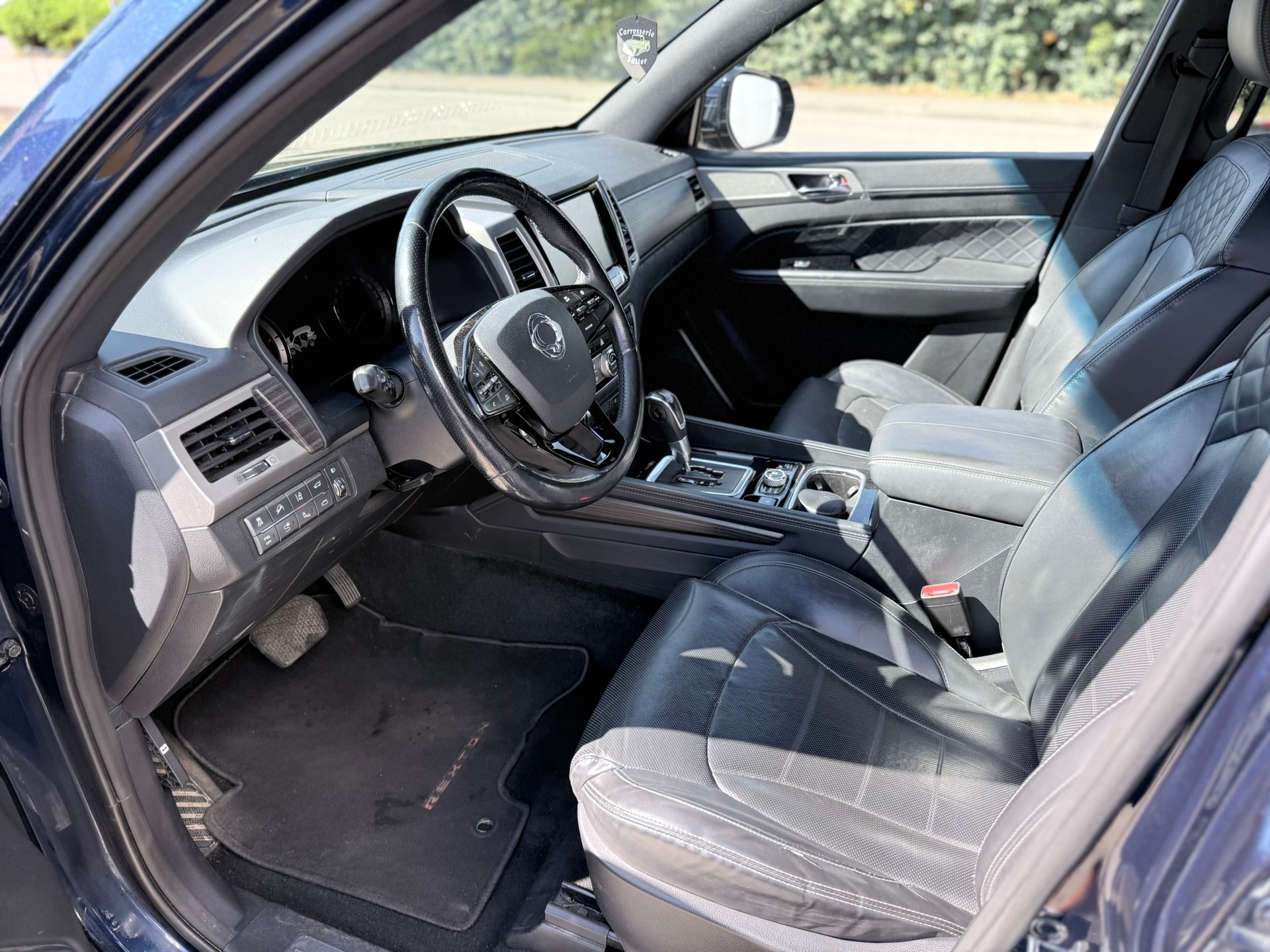 KGM-SsangYong Rexton RX220 e-XDi Sapphire 4WD-image-14