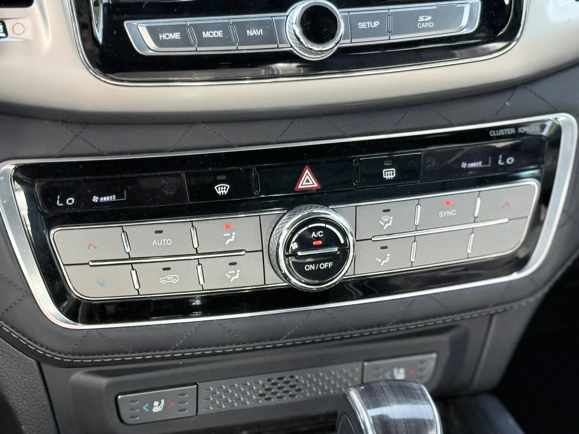 KGM-SsangYong Rexton RX220 e-XDi Sapphire 4WD-image-24