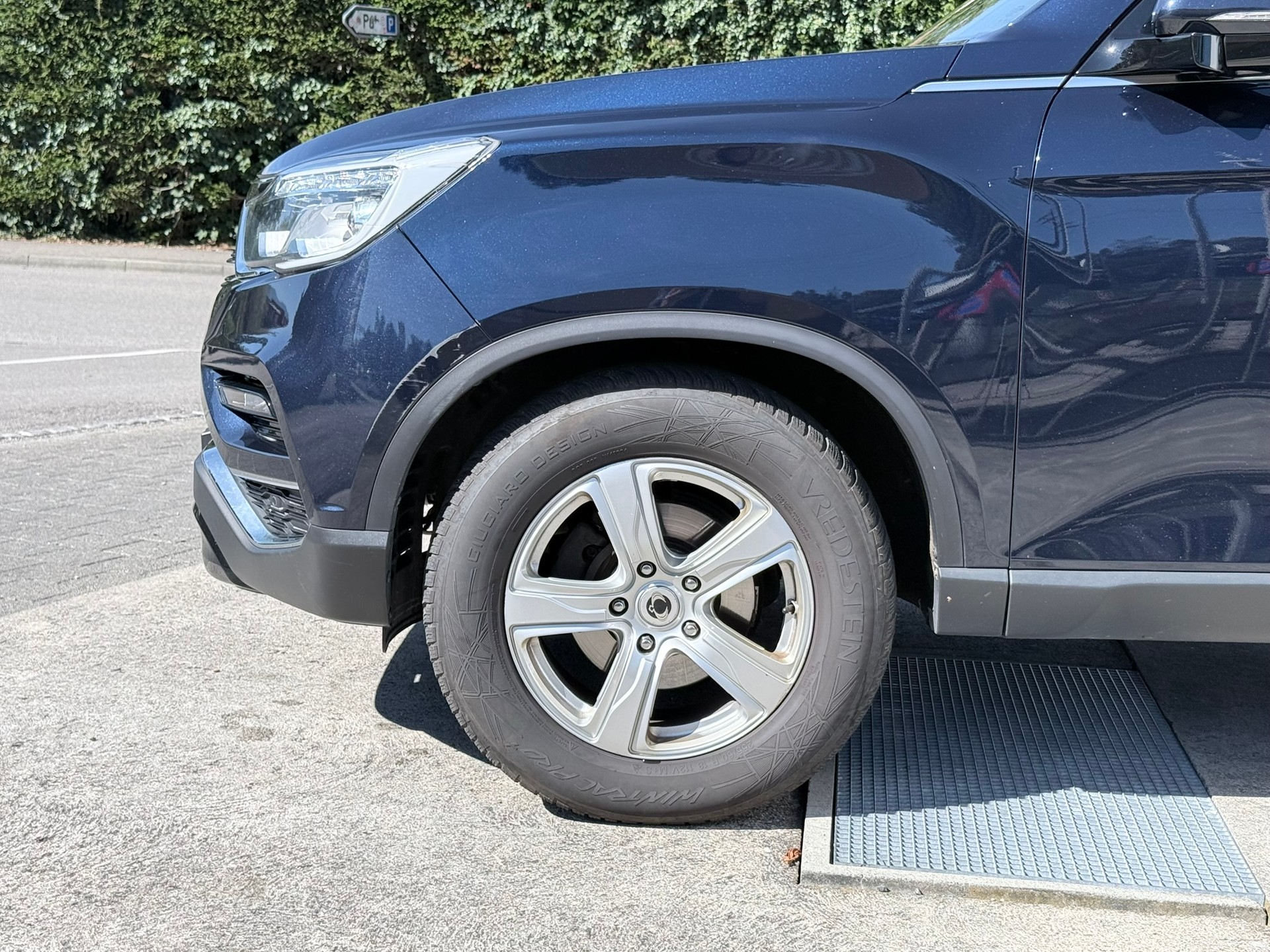 KGM-SsangYong Rexton RX220 e-XDi Sapphire 4WD-image-11