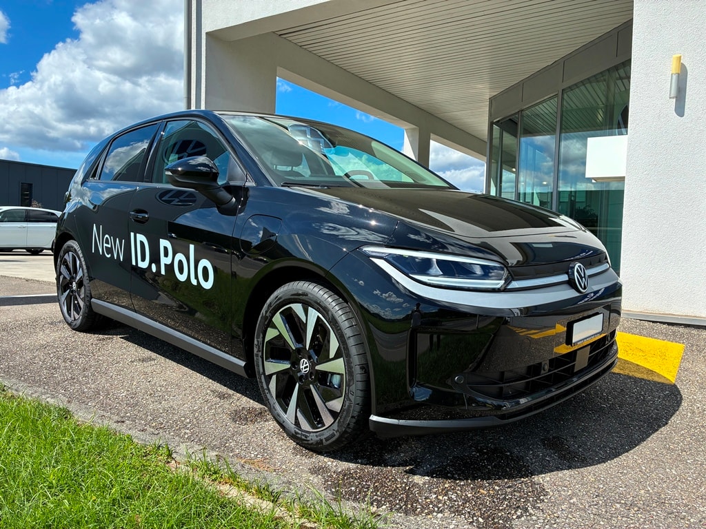 VW ID.Polo 52 kWh Life Edition One-image-1