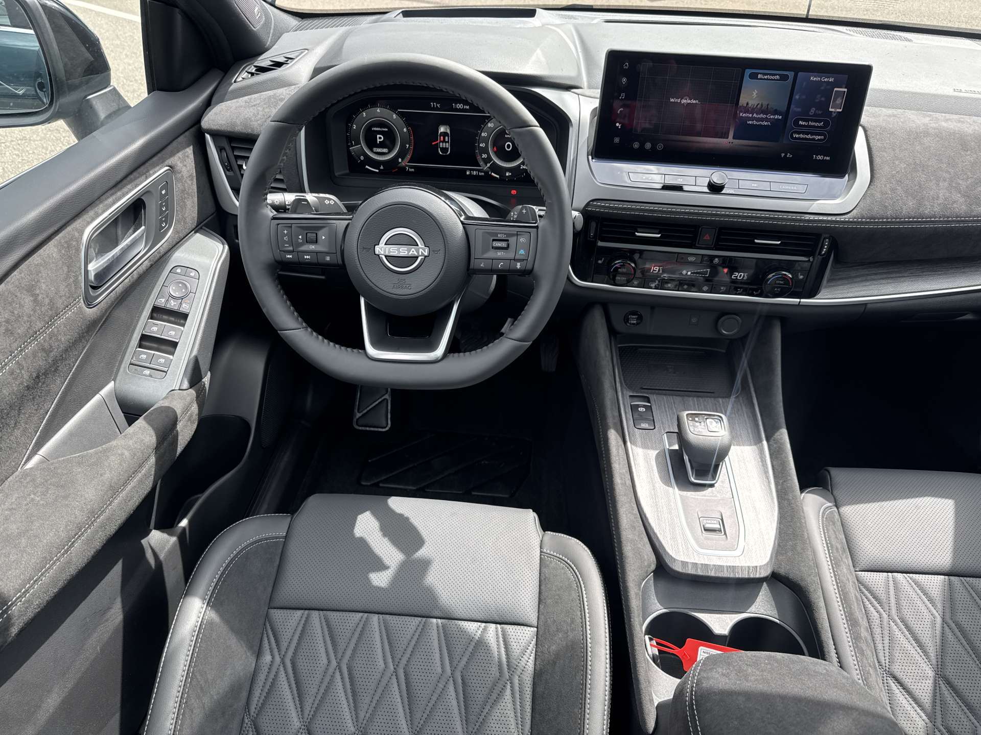 NISSAN Qashqai 1.3 DIG-T MHEV Tekna+ Xtronic-Automat-image-4