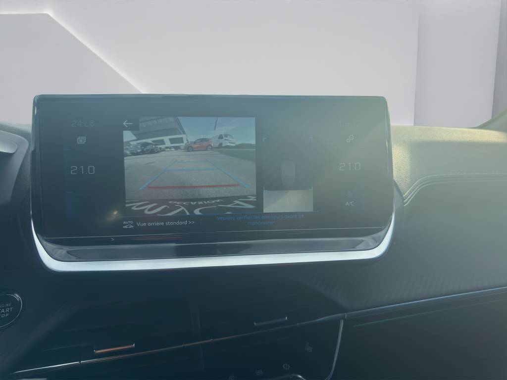 PEUGEOT 208 1.2 PureTech GT Pack EAT8-image-12