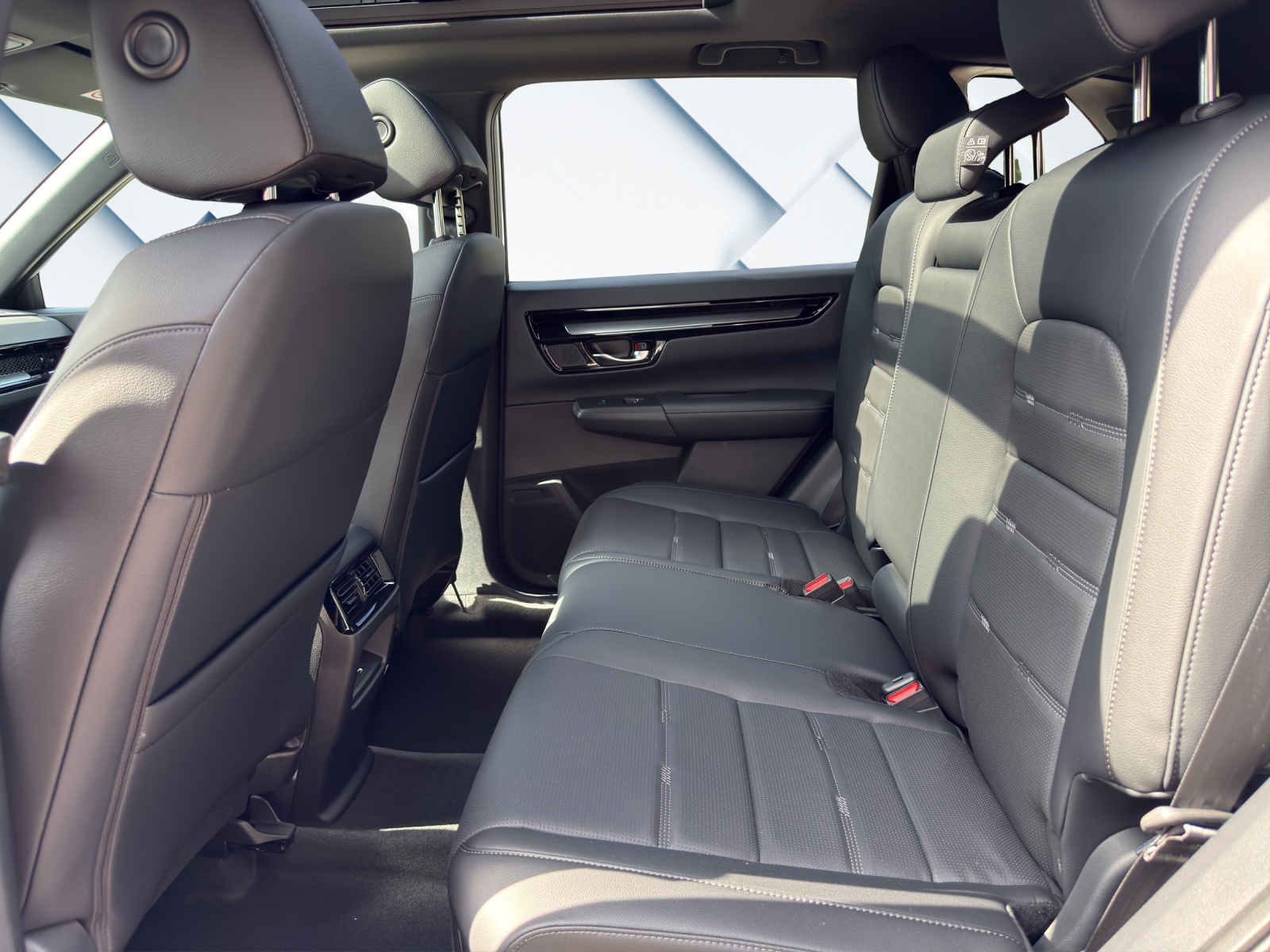 HONDA CR-V 2.0 i-MMD Advance 4WD, Leasing Aktion 1.9 %, inkl. GRATIS Winterräder in Wert von 2200.--image-24