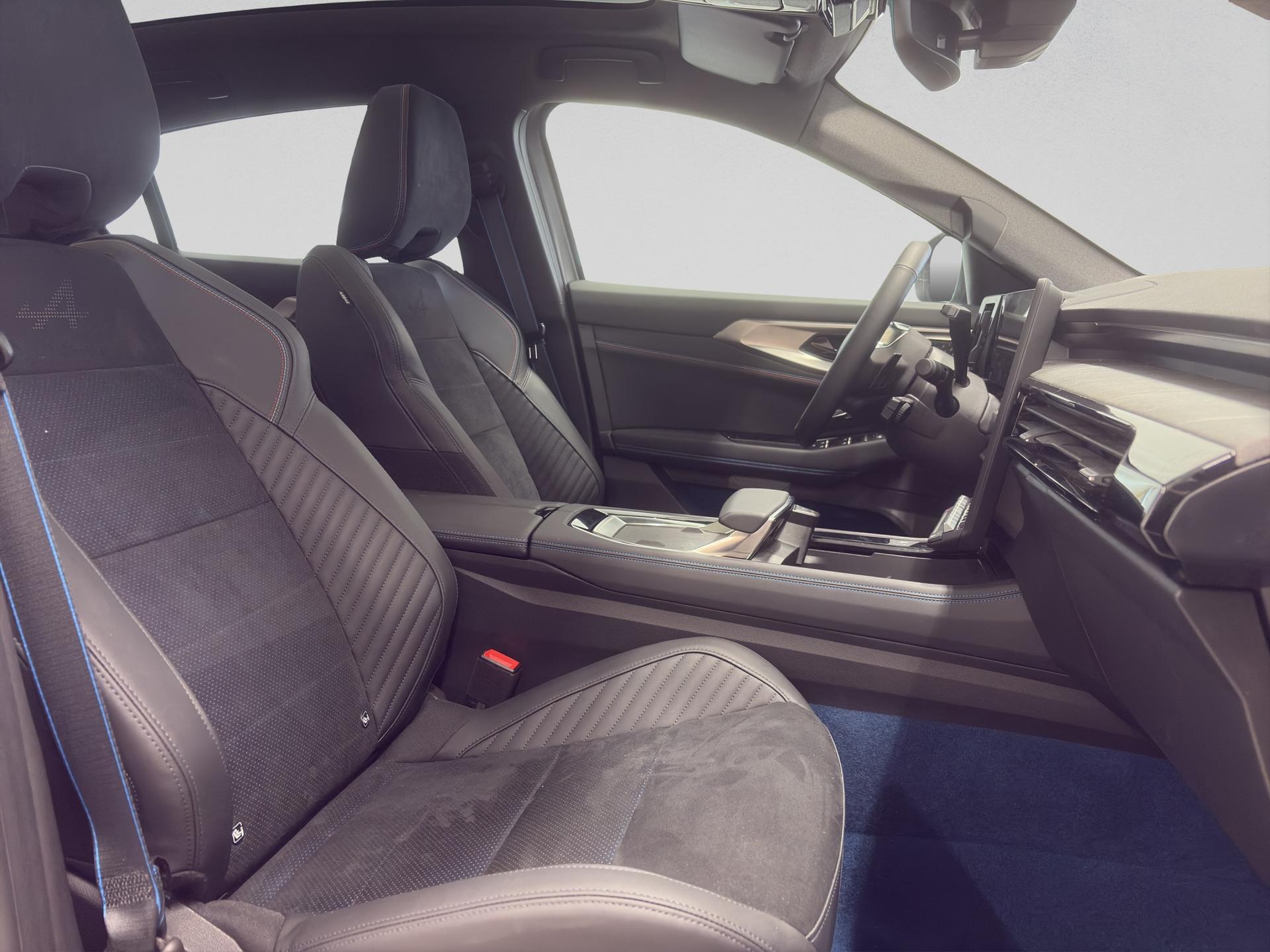 RENAULT Rafale 1.2 E-Tech Plug-in Hybrid 300 4x4 Atelier Alpine-image-16