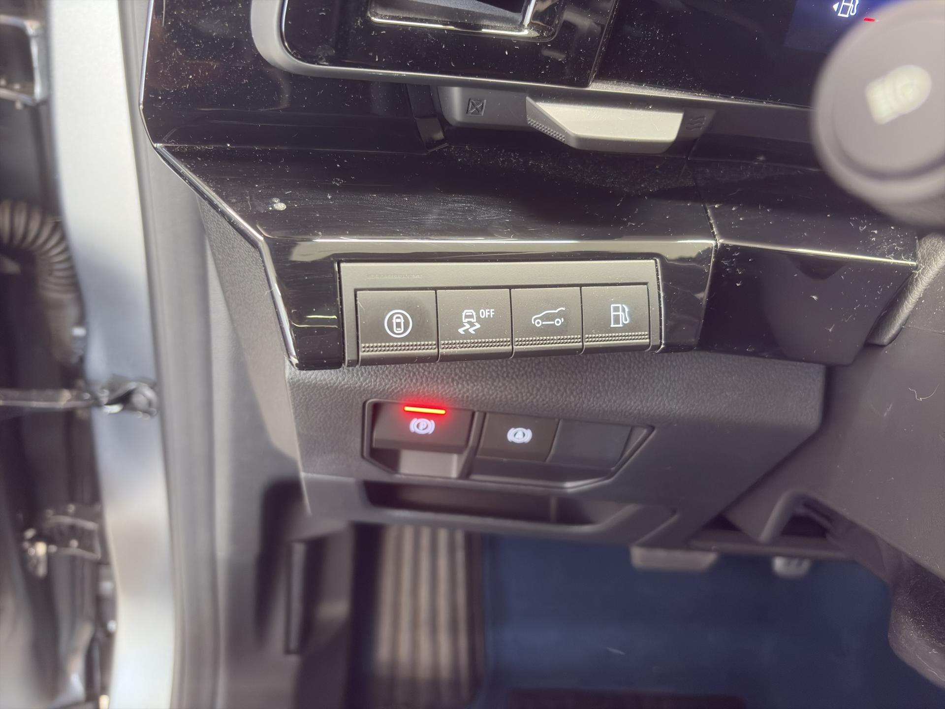 RENAULT Rafale 1.2 E-Tech Plug-in Hybrid 300 4x4 Atelier Alpine-image-18