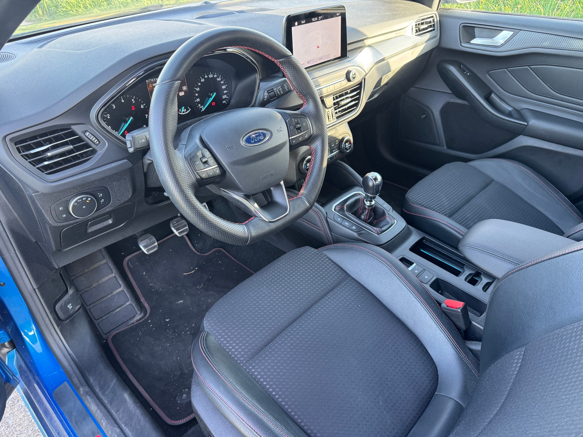 FORD Focus 1.0 SCTi Active-image-9