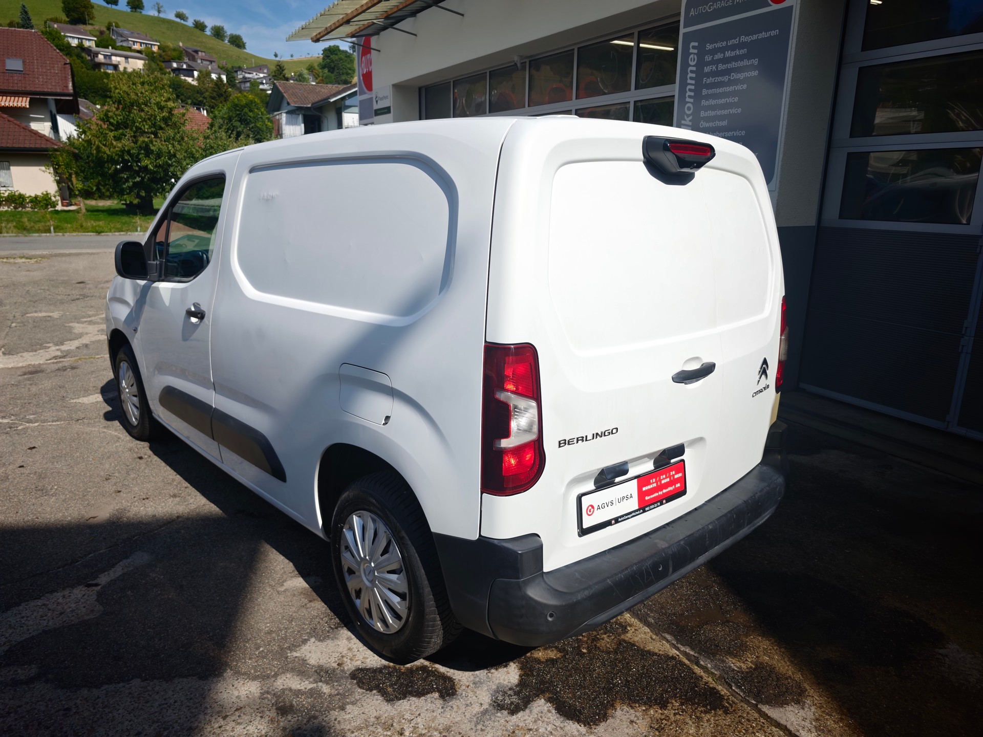 CITROEN Berlingo Van 1.6 Blue HDi 100 s/s Worker 1000kg-image-14