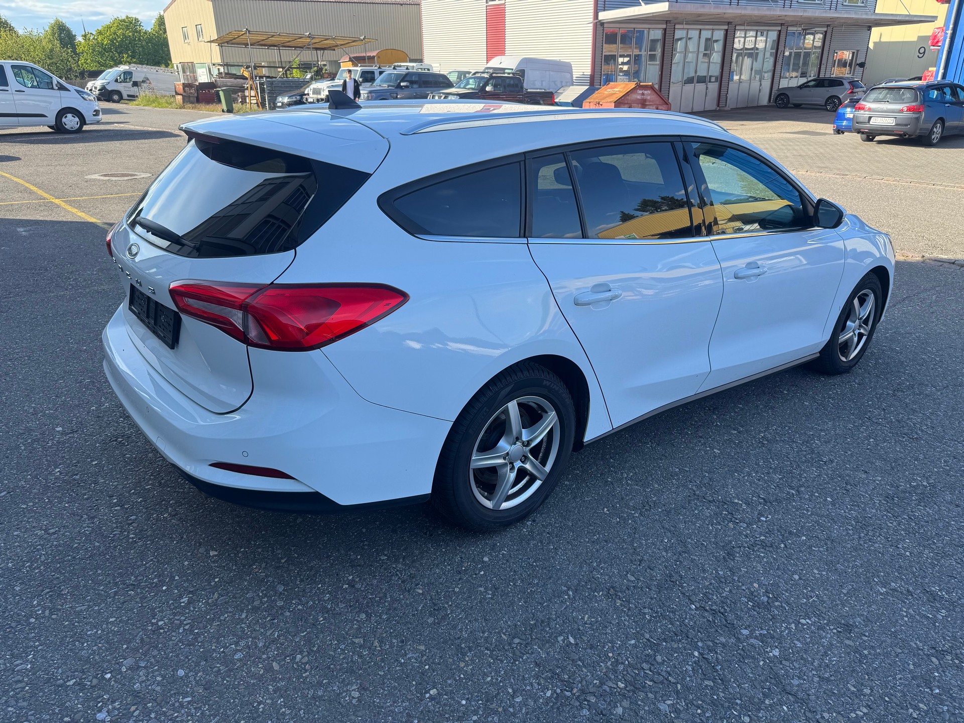 FORD Focus 1.5 SCTi Active Automatic-image-2
