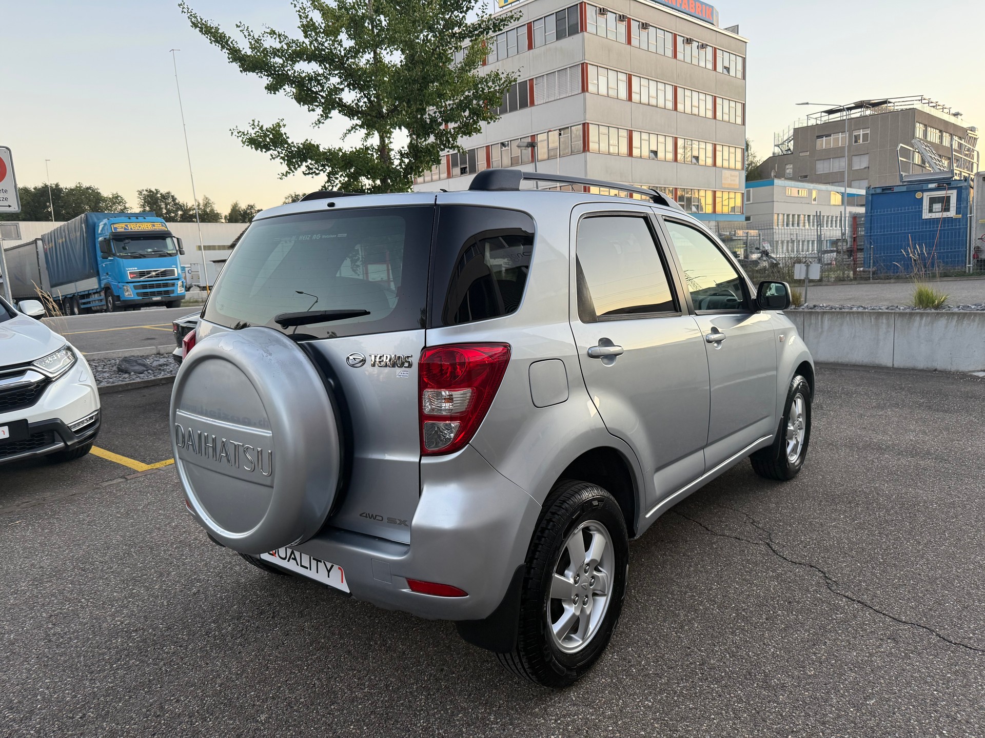 DAIHATSU Terios 1.5 16V SX 4WD-image-2