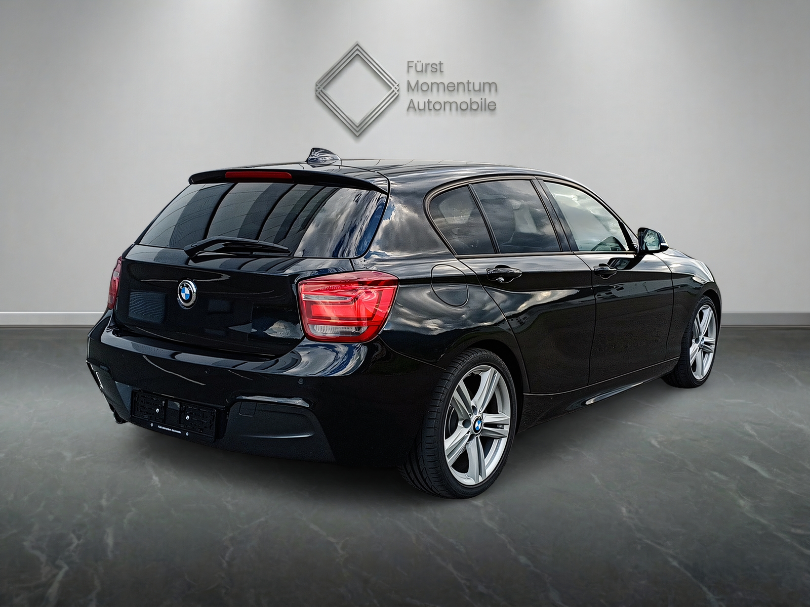 BMW 120d M-Paket - AHK - Leder - uvm.-image-5