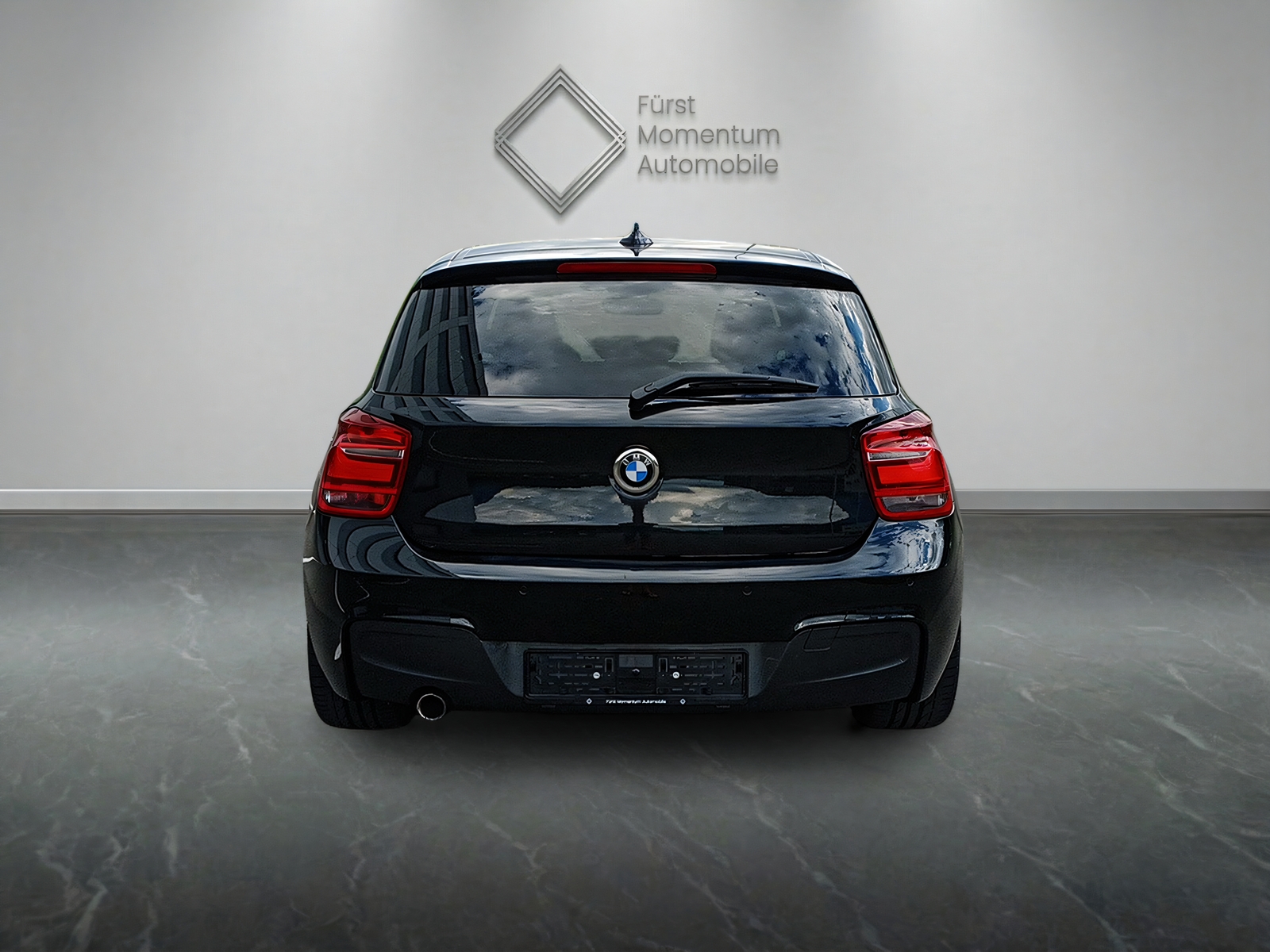 BMW 120d M-Paket - AHK - Leder - uvm.-image-4