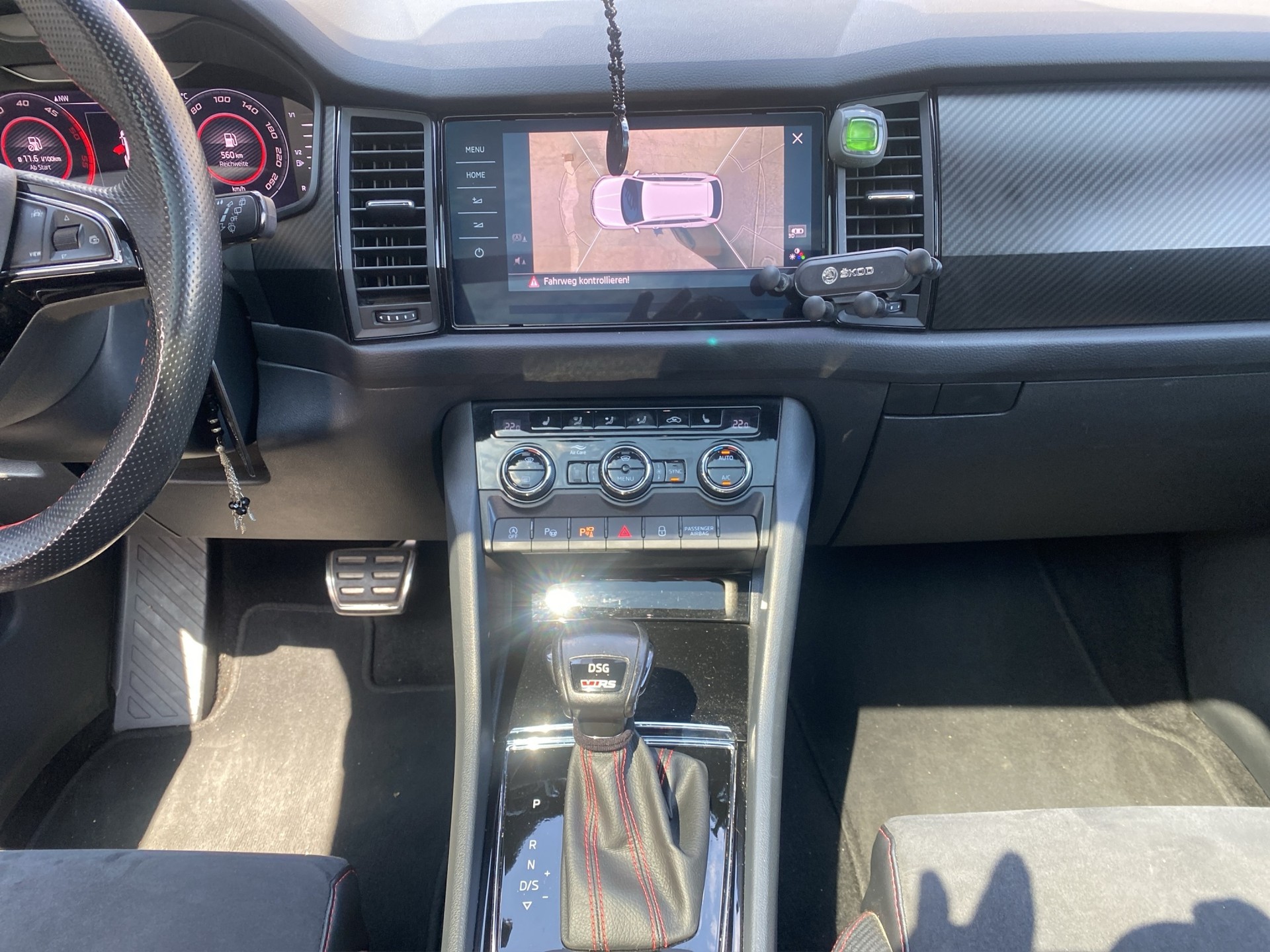 SKODA Kodiaq 2.0 Bi-TDI SCR RS 4x4 DSG-image-9