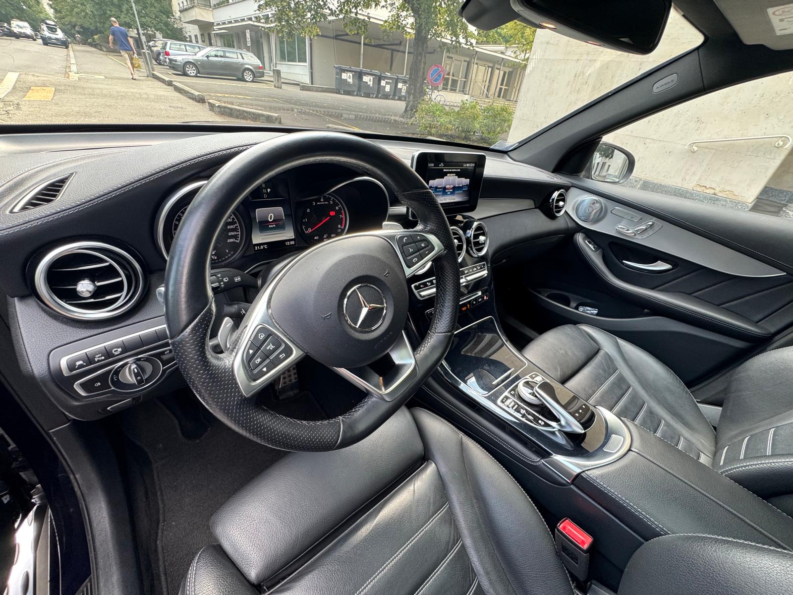 MERCEDES-BENZ GLC 43 AMG 4Matic 9G-Tronic-image-4